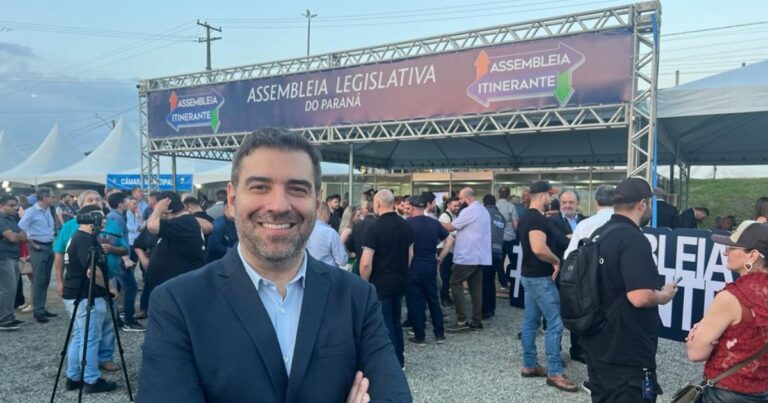 Leia mais sobre o artigo Denian Couto participa de Assembleia Itinerante em Fazenda Rio Grande