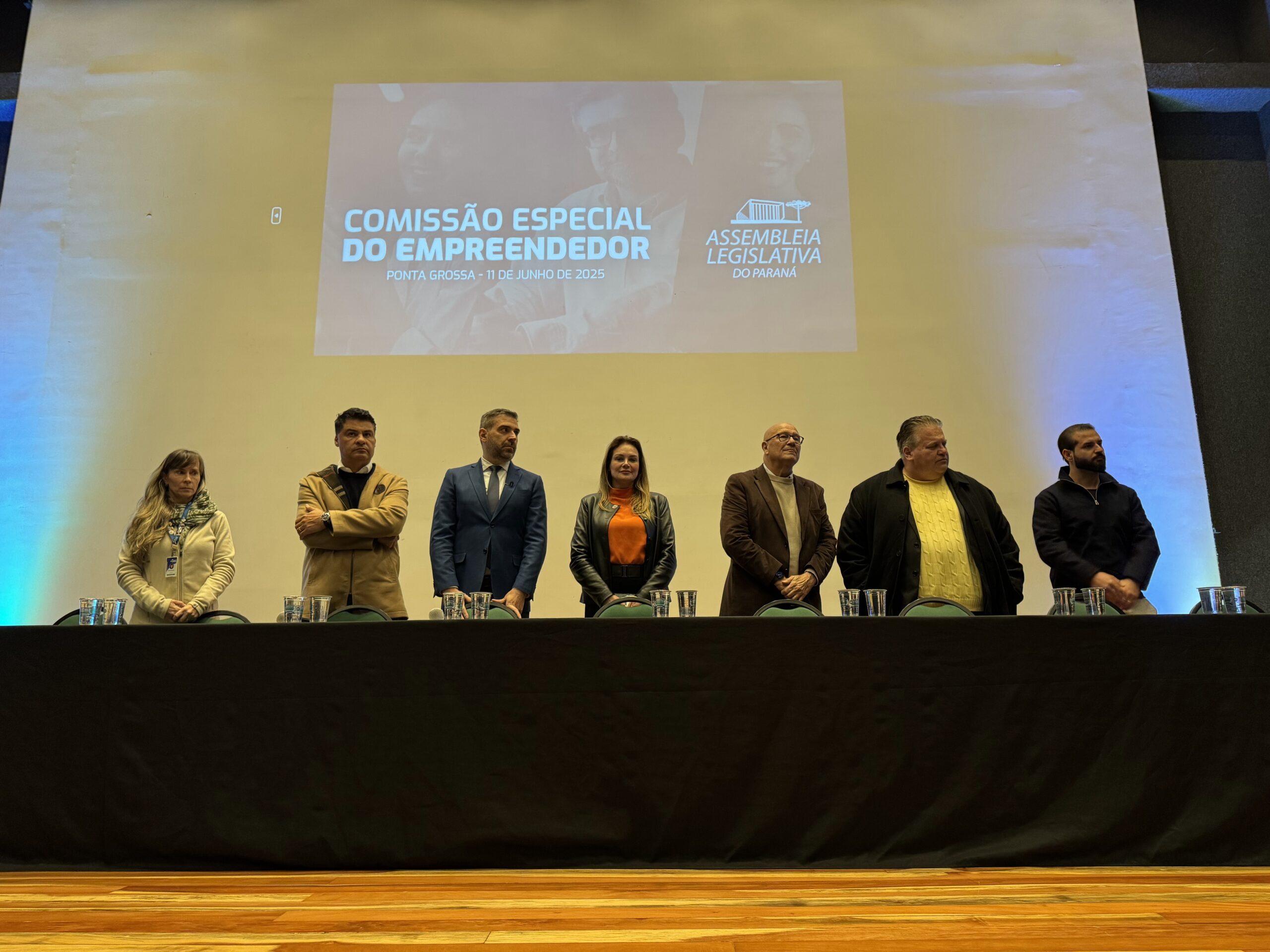 denian-couto-da-largada-para-a-criacao-do-codigo-do-empreendedorismo