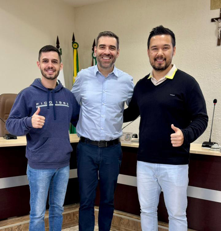 juranda-recebe-verbas-de-denian-couto