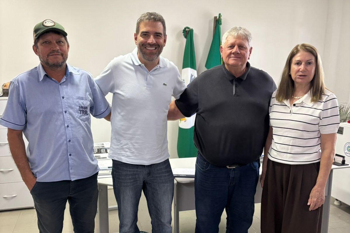 No momento, você está visualizando Deputado Denian Couto anuncia ônibus para a saúde de Vera Cruz do Oeste 