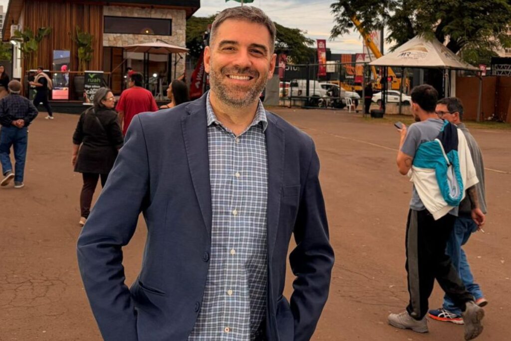 Deputado Denian Couto envia recursos para Bom Sucesso